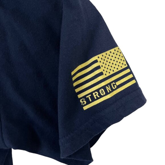 Strong Mens Tshirt Blue Short Sleeves Flag Size Medium - Picture 6 of 8